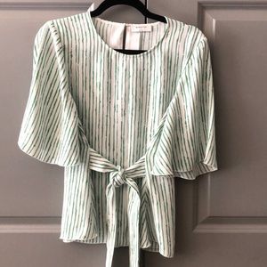 Aritzia Babaton tie-top